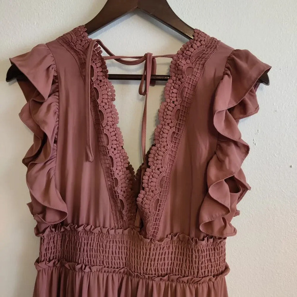 Baltic Born Jasmine Ruffle Maxi Dress in Rosy Brown Size Small - Picture 7 of 10